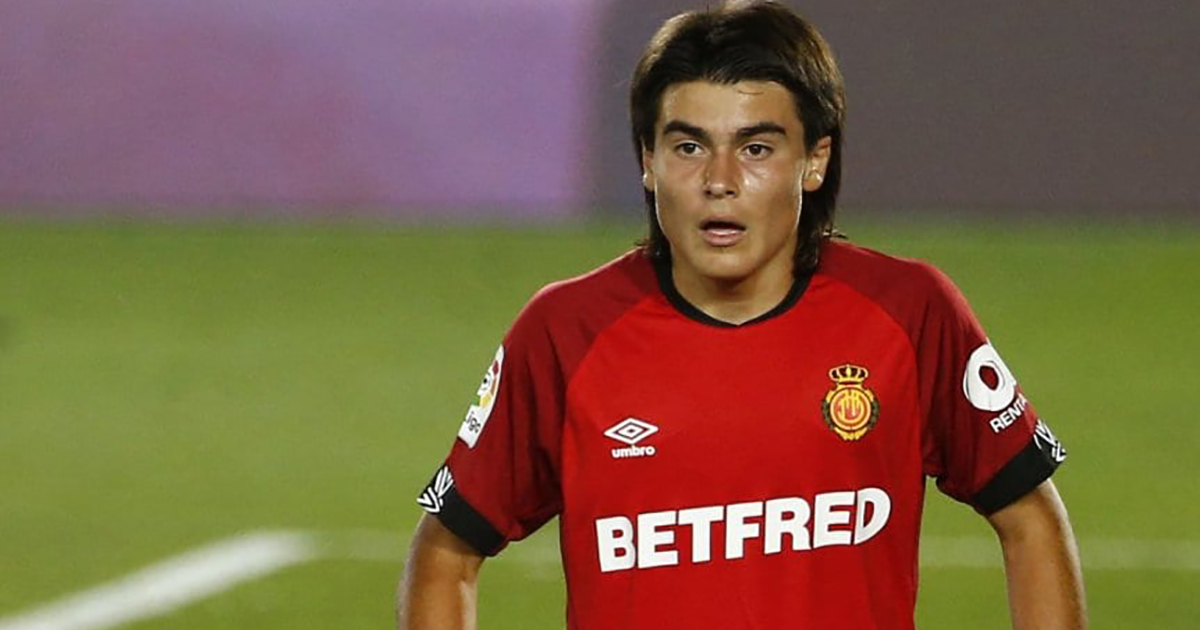 15歳で注目度絶大の若きアルゼンチン代表 父が教材として用意したのは