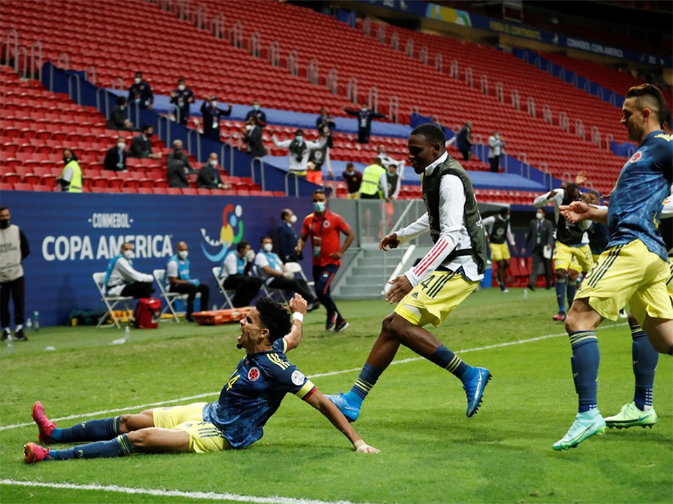 逆転しながら追いつかれたチームを救ったのはルイス ディアスの右足 コロンビアが競り勝って3位 コパ アメリカ 3位決定戦 ペルー 2 3 コロンビア Goleador 中南米サッカーサイト